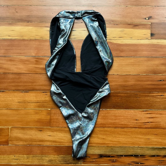 Sahara Ray Venus Cut Out One Piece Swimsuit Bodysuit - Picture 4 of 11